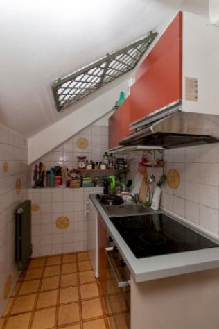 Attico / Mansarda di 60 m² con 2 locali in affitto a Torino - Foto 4