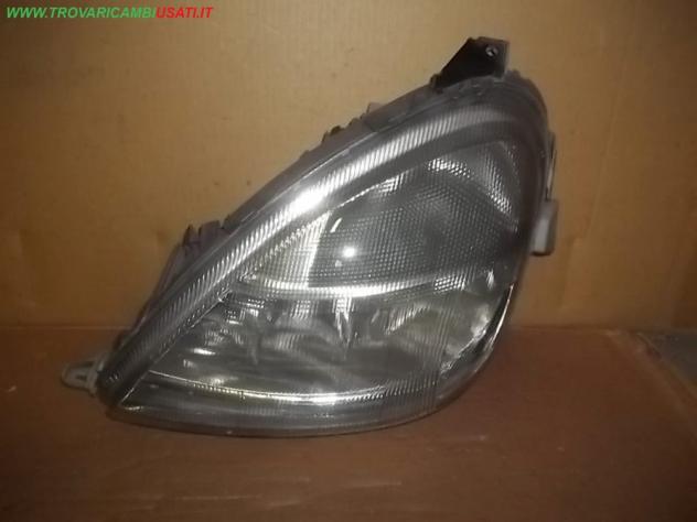 PROIETTORE S. MERCEDES Classe A (W168)  Parti elettriche  Fanaleria  Proiettori  Proiettore ant. MERCEDES - Classe A - 01-10-1997 - 01-04-2001