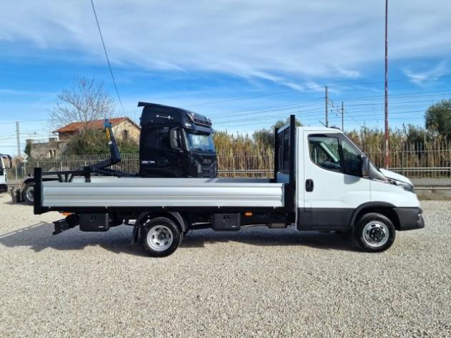 IVECO DAILY 35C18 E6 NUOVO + CASSONE FISSO da 4,40 rif. 23912709 - Foto 4