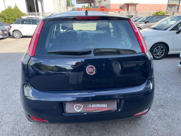 Fiat Punto 1.4 8V 5 porte Natural Power Street - Foto 4