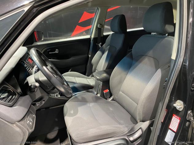 KIA Carens 1.7 DIESEL 7 POSTI - Foto 5