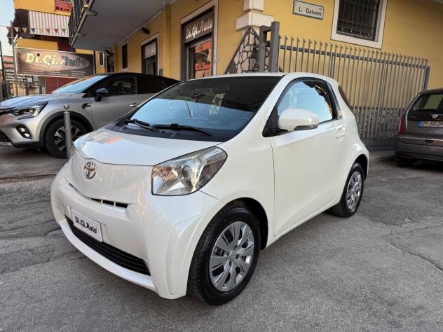 Toyota iQ 1.0 CVT Trend Automatica - Foto 3