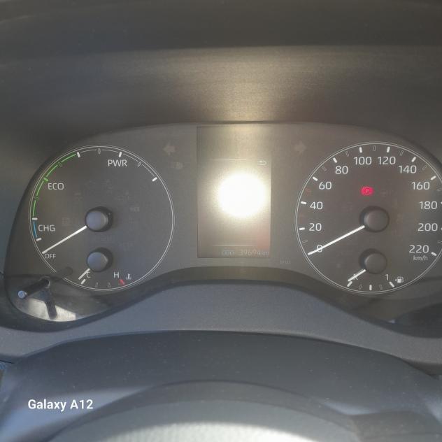 Toyota Yaris 1.5 Hybrid 5 porte Lounge - Foto 9