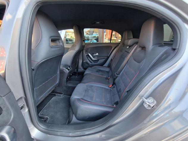 Mercedes-Benz Classe A A180d Premium Plus AMG Aut. - Foto 7