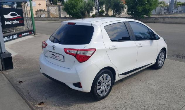 TOYOTA - Yaris - 1.0 5p. Lounge - Foto 3