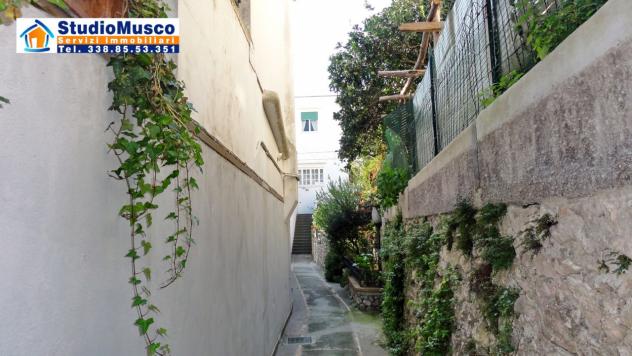 APPARTAMENTO di 5 vani e di 110 mq (CAPRI) rif. CVDBM - Foto 2