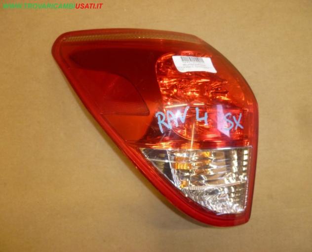 FANALE POST.S. TOYOTA RAV 4 (XA30)  Parti elettriche  Fanaleria  Fanali  Fanale post. sx. TOYOTA - RAV 4 I - 01-01-2006 - 01-03-2010, TOYOTA - RAV 4