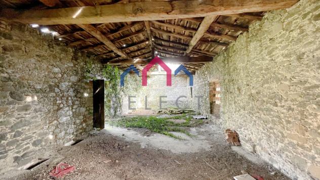 Rustico in vendita a Castiglione di Garfagnana 198 mq Rif: 1405768 - Foto 8