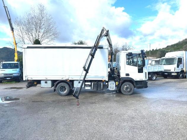camion iveco eurocargo 100e18 centina telone e gru - Foto 6