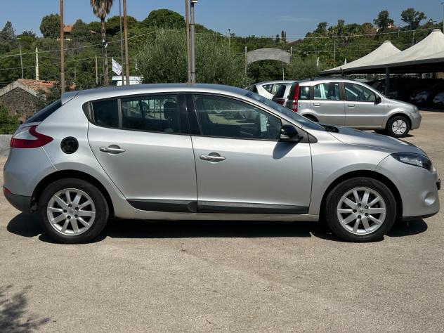 Renault Megane Mane 1.5 dCi 110CV GT Line - Foto 4