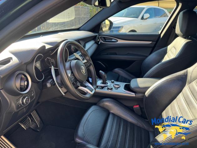 Alfa Romeo Stelvio 2.2 Turbodiesel 210 CV AT8 Q4 Veloce - Foto 10