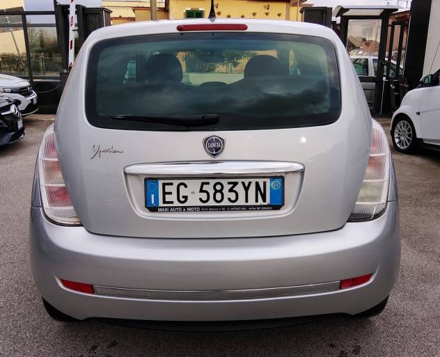 Lancia Ypsilon 1.2 Argento - Foto 8
