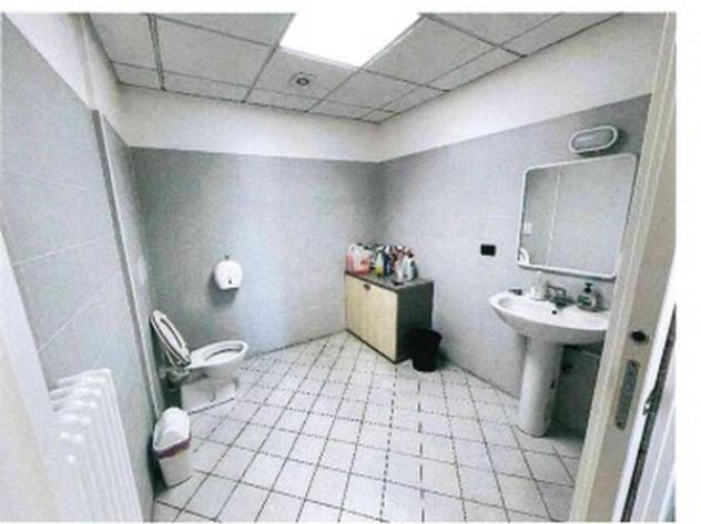 Immobile in asta di 605 m² con più di 5 locali in vendita a Arese - Foto 11