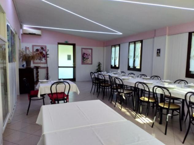 Immobile di 150 m² con più di 5 locali in vendita a Novi di Modena - Foto 3