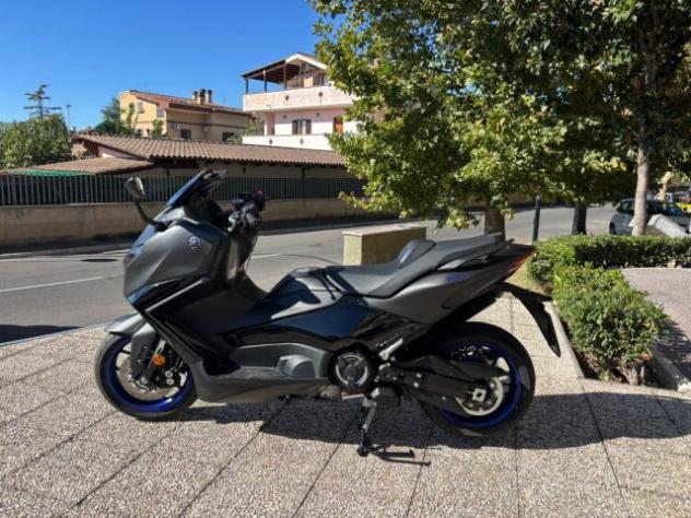 YAMAHA T-Max 560 TUTTO INCLUSO ANCHE PASSAGGIO! MINI RATE rif. 24159379 - Foto 6
