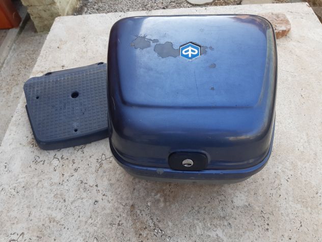 BAULETTO ORIGINALE PIAGGIO FREE 1996 CON SUPPORTO E VITI FISSAGGIO - Foto 4