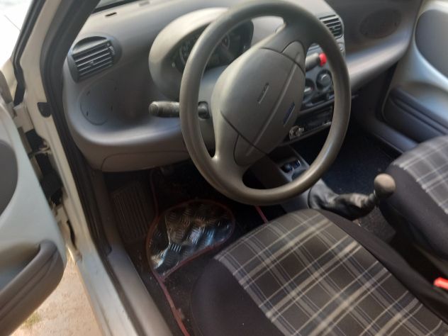 Fiat 600 1.1 Active - Foto 7