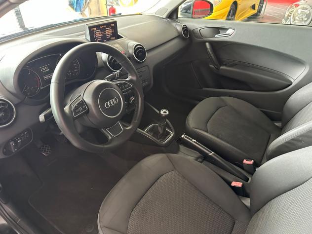 AUDI A1 1.6TDI 3P 90cv OK NEOPATENTATI - Foto 6