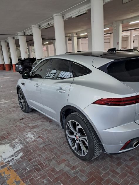 Jaguar E-PACE - Foto 6