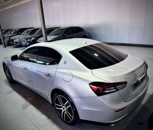 Maserati Ghibli 3.0 V6 250CV Diesel Restyling - Foto 9