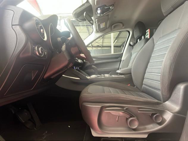 Alfa Romeo Stelvio Stelvio 2.2 Turbo Diesel 160CV Business AT8 RWD - Foto 6