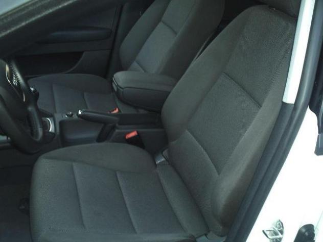 AUDI - A3 Sportback - 1.6 TDI CR F.AP. Young Edition - Foto 3