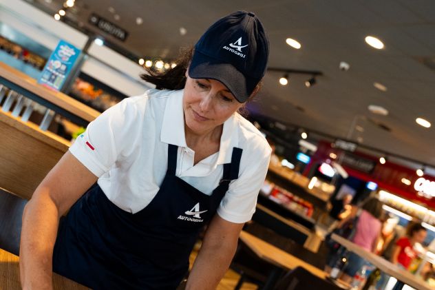 BARISTA AUTOGRILL SECCHIA EST (MODENA) - Foto 2