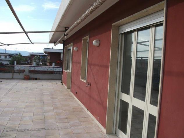 Attico in vendita a Marina di Carrara - Carrara 80 mq Rif: 864245 - Foto 2