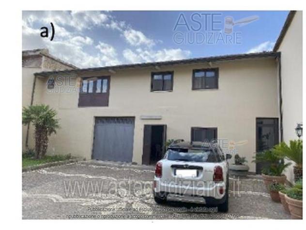 IMMOBILI-IMMOBILE RESIDENZIALE-via Genova n. 43