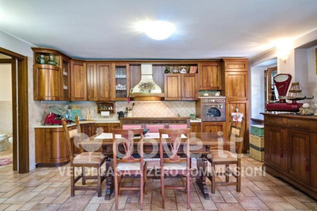 Villa di 250 m² con 4 locali in vendita a Val Brembilla - Foto 10