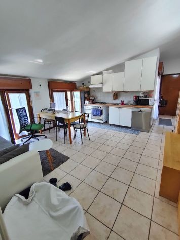 2 locali con Terrazzo