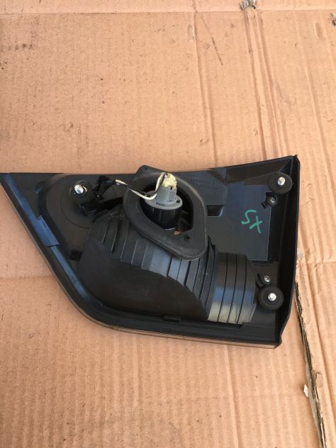 Fanale Posteriore SINISTRO / SX Mitsubishi Outlander 4x4 2.0 DI-D 2010 - Foto 3