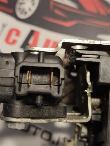SERRATURA POSTERIORE DESTRA DACIA Duster 1° Serie 825029556R K9K896 (1017) - Foto 4