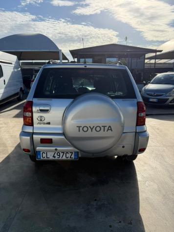 Toyota RAV 4 RAV4 2.0 Tdi D-4D cat 5 porte Sol - Foto 4