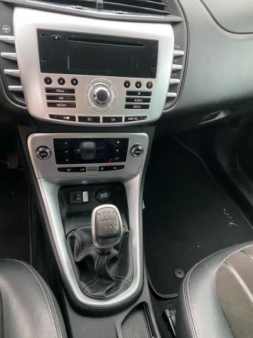 Lancia Delta 1.6 MJT DPF Gold - Foto 9