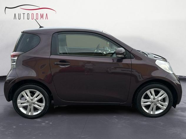 Toyota iQ 1.3 VVT-i Style CVT - Foto 2