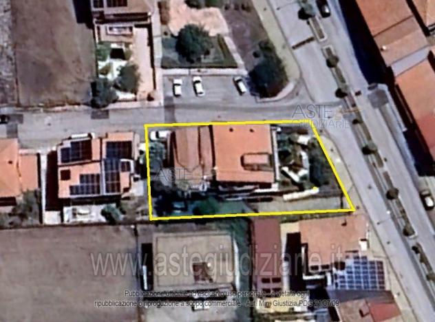 IMMOBILI-IMMOBILE RESIDENZIALE-Via Ortensia 1, Corso Sicilia 57