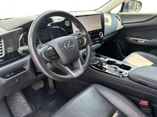 Lexus NX Plug-in Luxury 4WD - Foto 7