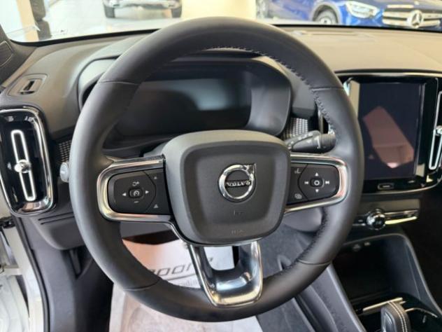 VOLVO XC40 T5 Recharge Plug-in Hybrid R-design rif. 23940645 - Foto 10