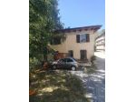 Oulx - Casa Indipendente su 3 lati. 2 Piani. Completamente da ristrutturare &hellip;