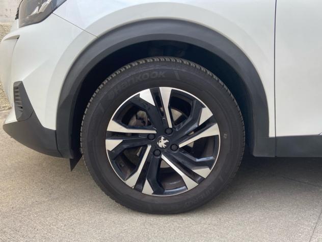 Peugeot 2008 2ª serie PureTech 130 S&S EAT8 Allure - Foto 9