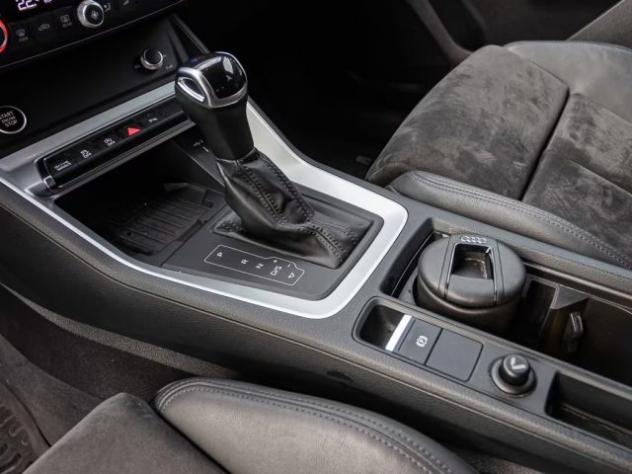 AUDI Q3 SPB 35 TDI Quattro S tronic S line Sline rif. 23065460 - Foto 10