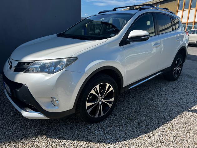 Toyota RAV 4 RAV4 2.2 D-CAT A/T 4WD Lounge White Ed. - Foto 2