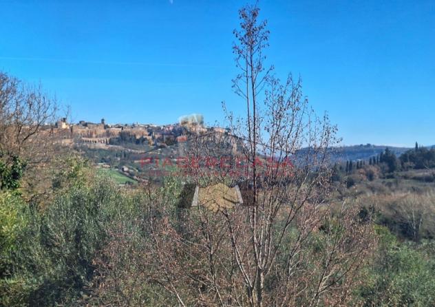 Orvieto - Vendesi casale con annessi nelle immediate vicinanze di Orvieto con vista sulla rupe. - Foto 3