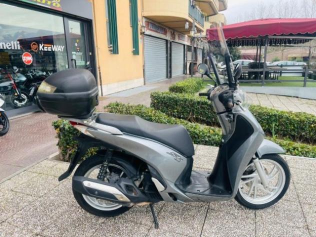 HONDA SH 150 PASSAGGIO E TAGLIANDO INCLUSO MINI RATE rif. 23989802 - Foto 6