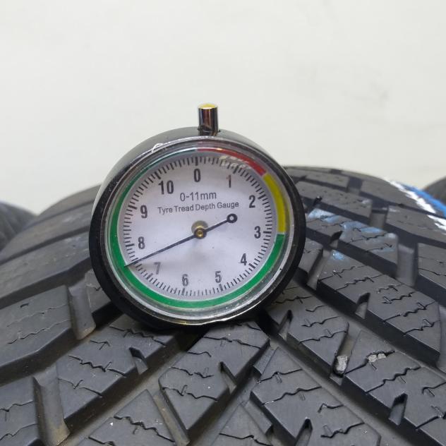 4 GOMME 225 60 18 YOKOHAMA A72746 - Foto 3