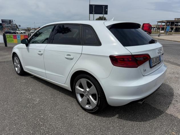 Audi A3 SPB 1.6 TDI AMBITION - Foto 6