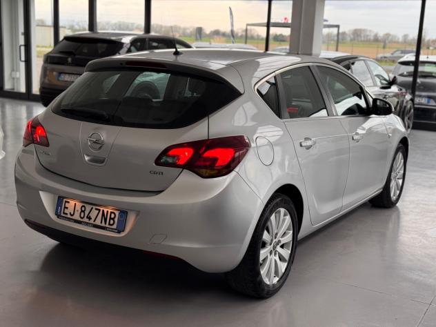 Opel Astra 1.7 CDTI 110CV 5 porte Cosmo - Foto 4