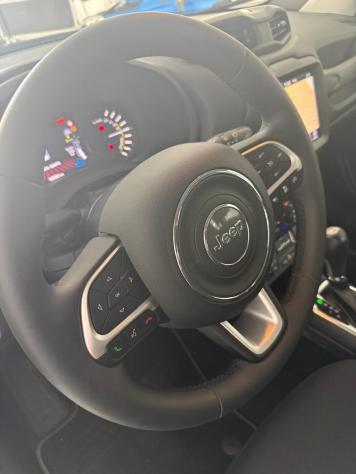 Jeep Renegade 1.3 T4 190CV PHEV 4xe AT6 Business Plus - Foto 6