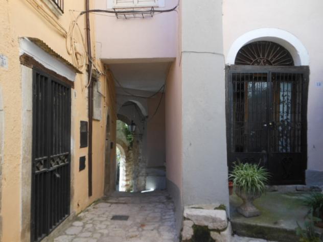 1801/PIETRAVAIRANO Casa indipendente su due livelli nel borgo antico di Pietravairano di mq 150. - Foto 3